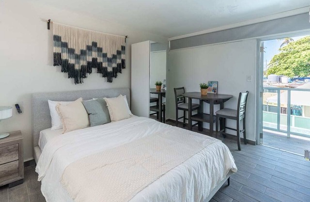 Terrazas | Studio 5 Beachfront, Pool, Local Dining