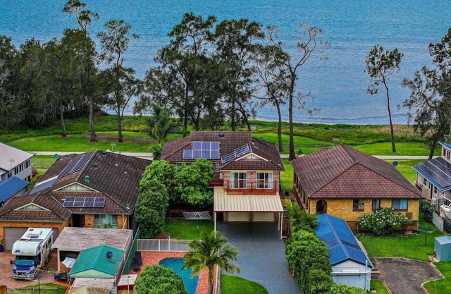 Aqua Vista Retreat