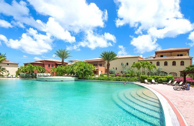 Aqua Vue in Porto Cupecoy by Personal Villas - Breathtaking Scenery