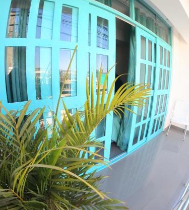 AQUAMARINE PARACAS Beach Hostal