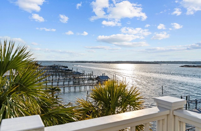 Aquarium #159 - Soundfront Home on Wrightsville Beach w/ Private Dock!