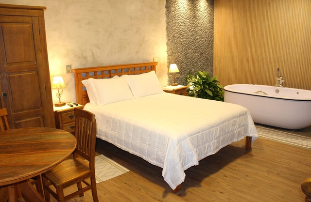 Araucaria Suite Mountain Lands Refuge