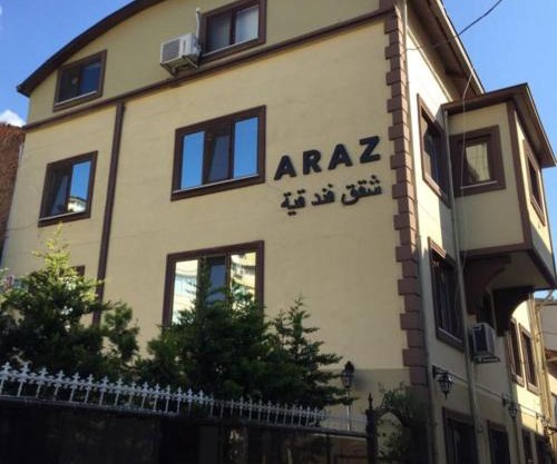 Araz Apart