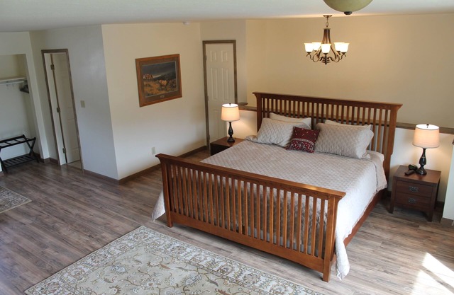 Nouveau et spacieux studio de 550 m² à Gardiner (MT), à l’entrée nord de Yellowstone