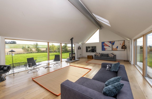 Architect Designed Lodge Reconnect with nature at this unforgettable escape