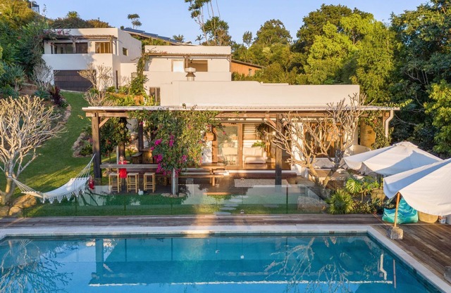 Architectural Masterpiece in Lennox Head – Luxe 6 Bedroom Coastal Retreat with Award Winning Pool