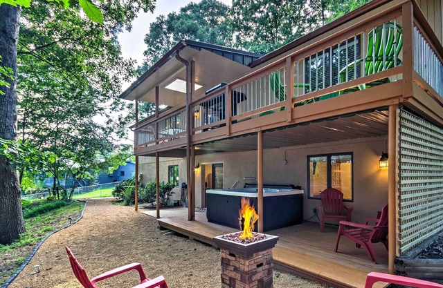 NOUVEAU! Private Home w / Hot Tub- 14 minutes à Asheville
