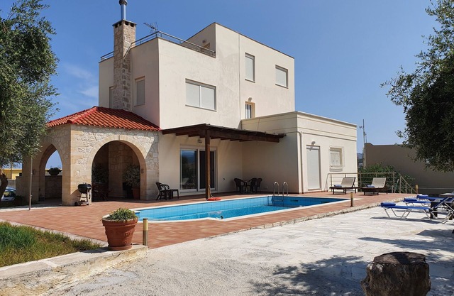 Argo Villa Kalyves - Villa individuelle avec piscine privée