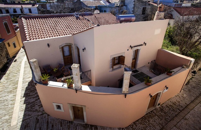 MAISON TRADITIONNELLE ARIADNE