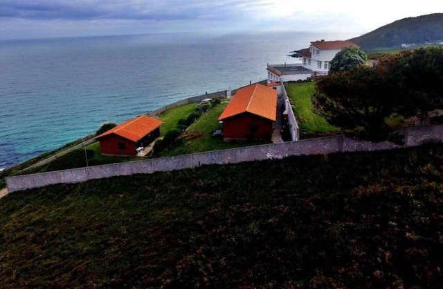 Ref 10053 Bungalow avec vue imprenable sur la mer
