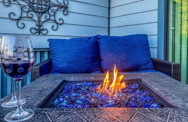 Arroyo Grande 2Bed / 2Bath avec garage, comprend balcon et vue sur l'océan lointain