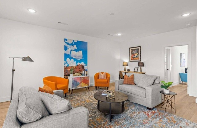 Chic Suite in Heart of Downtown Bentonville