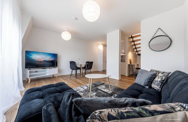 Artdesign - Box Spring - Netflix - Zwischen MA und HD - Netflix - 8 Personen