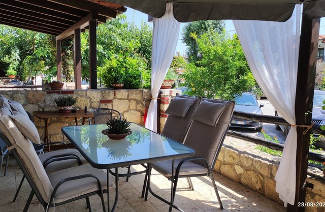 MAISON EN PIERRE ARTEMIS