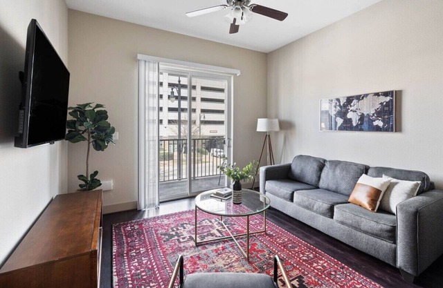 1BR Loft Near Montgomery Arts Center
