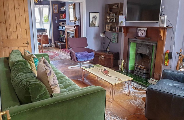 Artfully Appointed 3 Bedroom Home