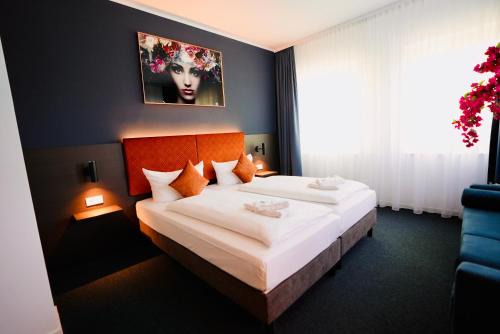 Arthotel Ambassador Wiesbaden - FREE PARKING