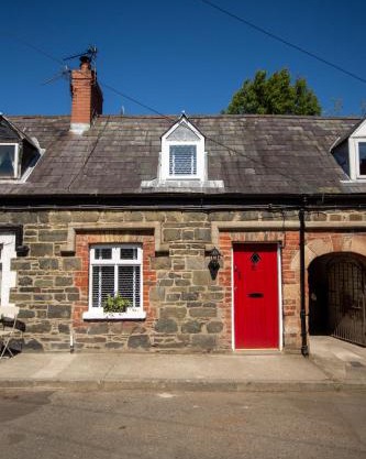 Arthur Street cottage