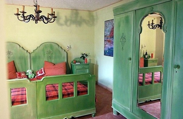 Artistiquement appartement meublé avec beaucoup d'inspiration - une salle bougie