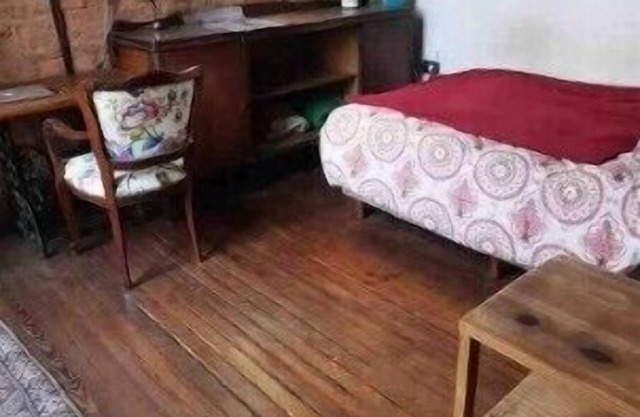 Artist’s Oasis SanTelmo 2, comfy room for 1-2 people in spacious apt
