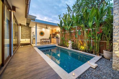 Arts Cherry Villa Satu Two-Bedroom with Private Pool Kuta