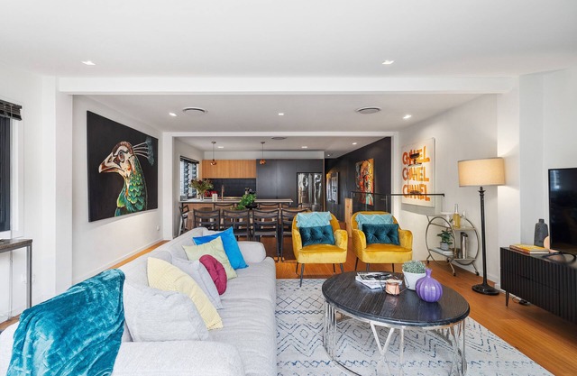 Artscape, Newtown Villa