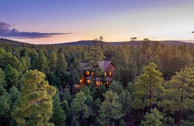As featured on HGTV's Log Cabin Living!!