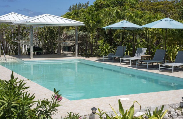 Nouvellement rénové Windermere Beach House avec piscine, adhésion au club
