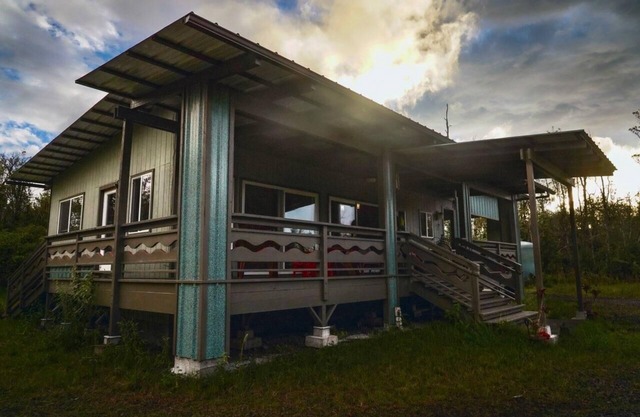 As seen on Discovery Channel's "Building off the grid" Volcano Home!