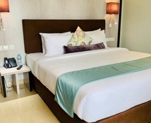 asanteni luxury suites