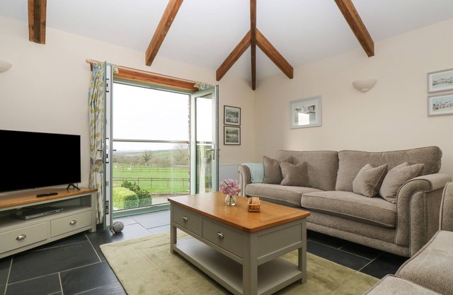 Cottage Ash, TREGONY