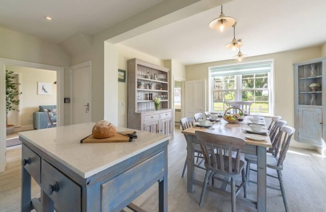 Ashdale est un magnifique cottage offrant une vue fantastique sur les marais vers la mer