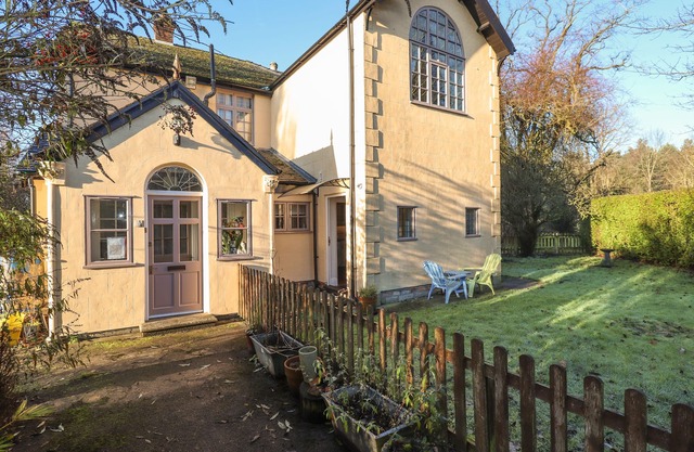 Ashfield Studio, MARCHÉ RASEN