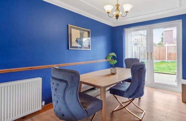 Ashford Lodge-Spacious/Free parking/Hot tub