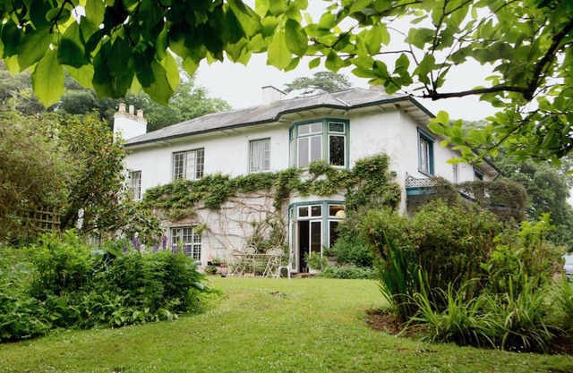 ASHLEY COURT