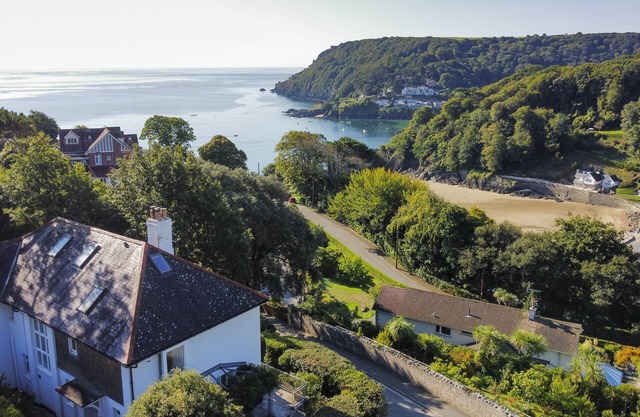 Asman - a house that sleeps 10 guests in 5 bedrooms