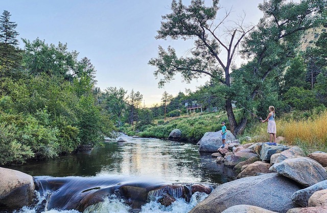 Aspen Cabin-HOT TUB~ River Access~RMNP