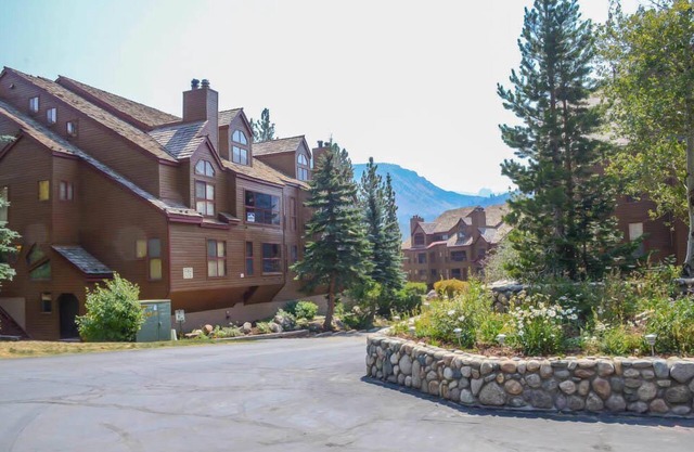 Aspen Creek #226 | Year-Round Activities!