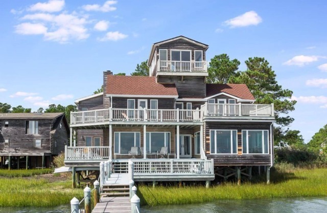 Assateague Point - Dynamic Waterfront ,Pier,Dock, LINENS AND TOWELS PROVIDED