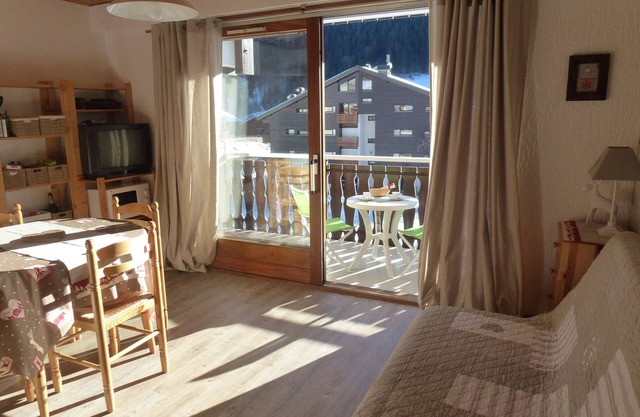 Au pied des pistes, La Chapelle d'Abondance