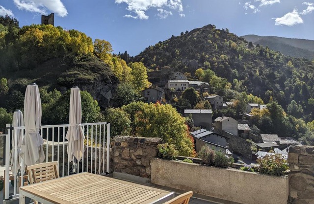 Atalaya - Maître de Cabestany - Gîte avec piscine pour 8 personnes - 3 chambres en suite
