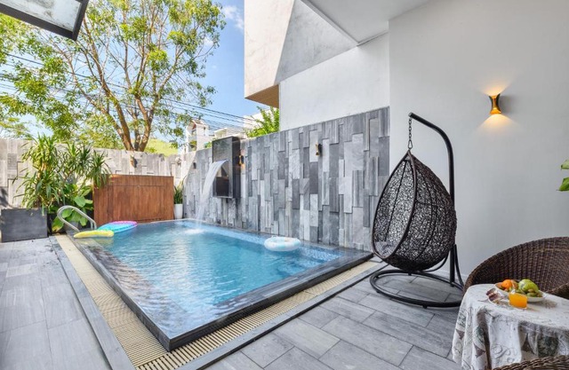 ATHENA LUX VILLA