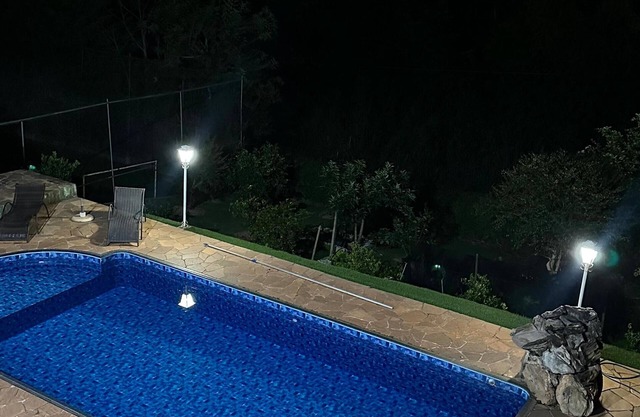 Atibaia- maison en copropriété avec sécurité 24h / 24, venez vous reposer en famille