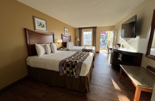 Atkinson inn and suites