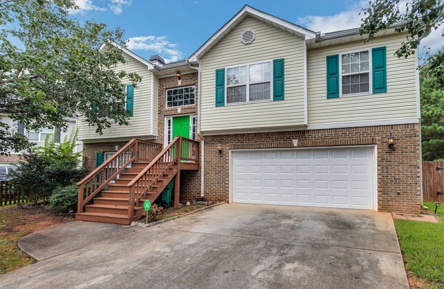 Atlanta Retreat w/ 2-Car Garage, Fenced Yard by RedAwning
