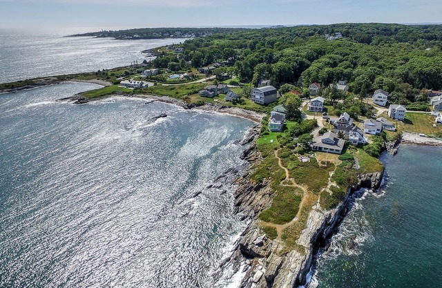 Vues sur l'océan Atlantique, plage privée. Maison nouvellement construite à proximité de Portland, Maine!