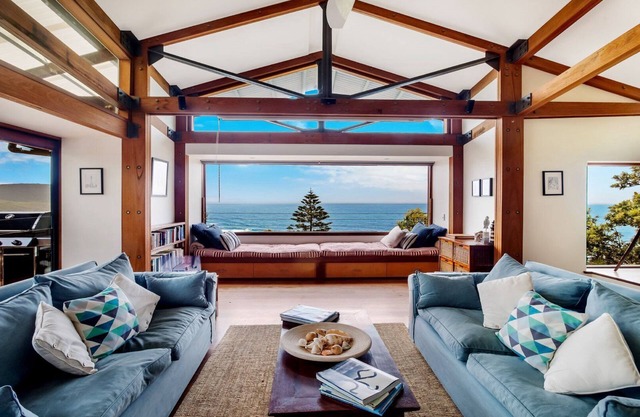 Atlas - House for all seasons, spa with ocean views and cozy fireplace