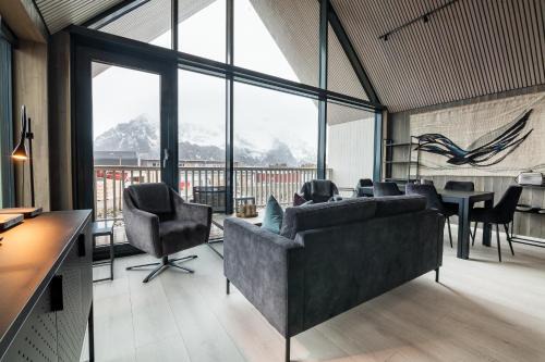 Attraktiv leilighet på kaikanten i Henningsvær