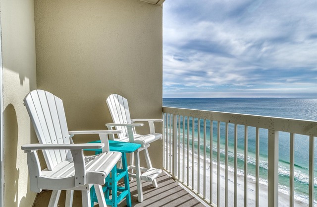 May 3 - 7th open! West End PCB! Beach chairs included!