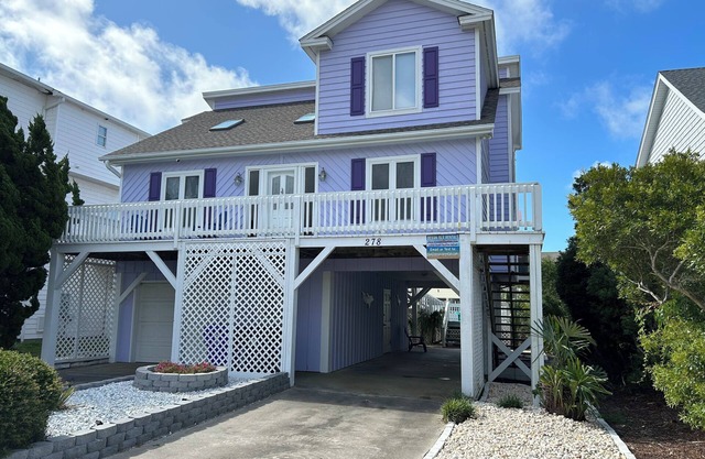 Gorgeous 4 bedroom Home new decking coming summer 2025